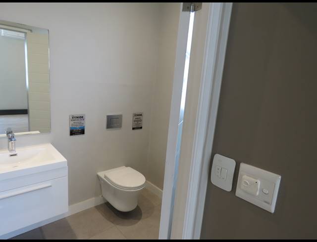 1 BEDROOM APARTMENT TO LET IN PAARDEVLEI